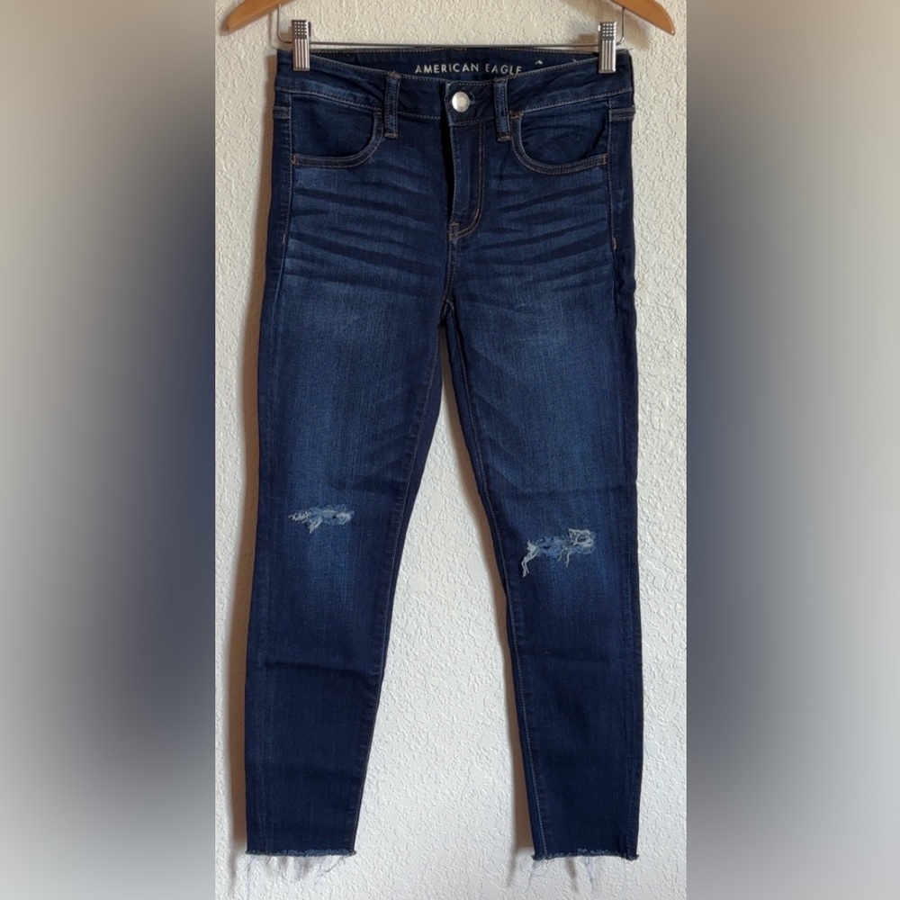 American Eagle Outfitters Women's Dark Wash Cropped Jeggings Size 4 Short